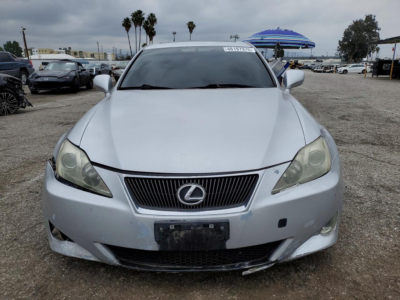 Lexus Is Base