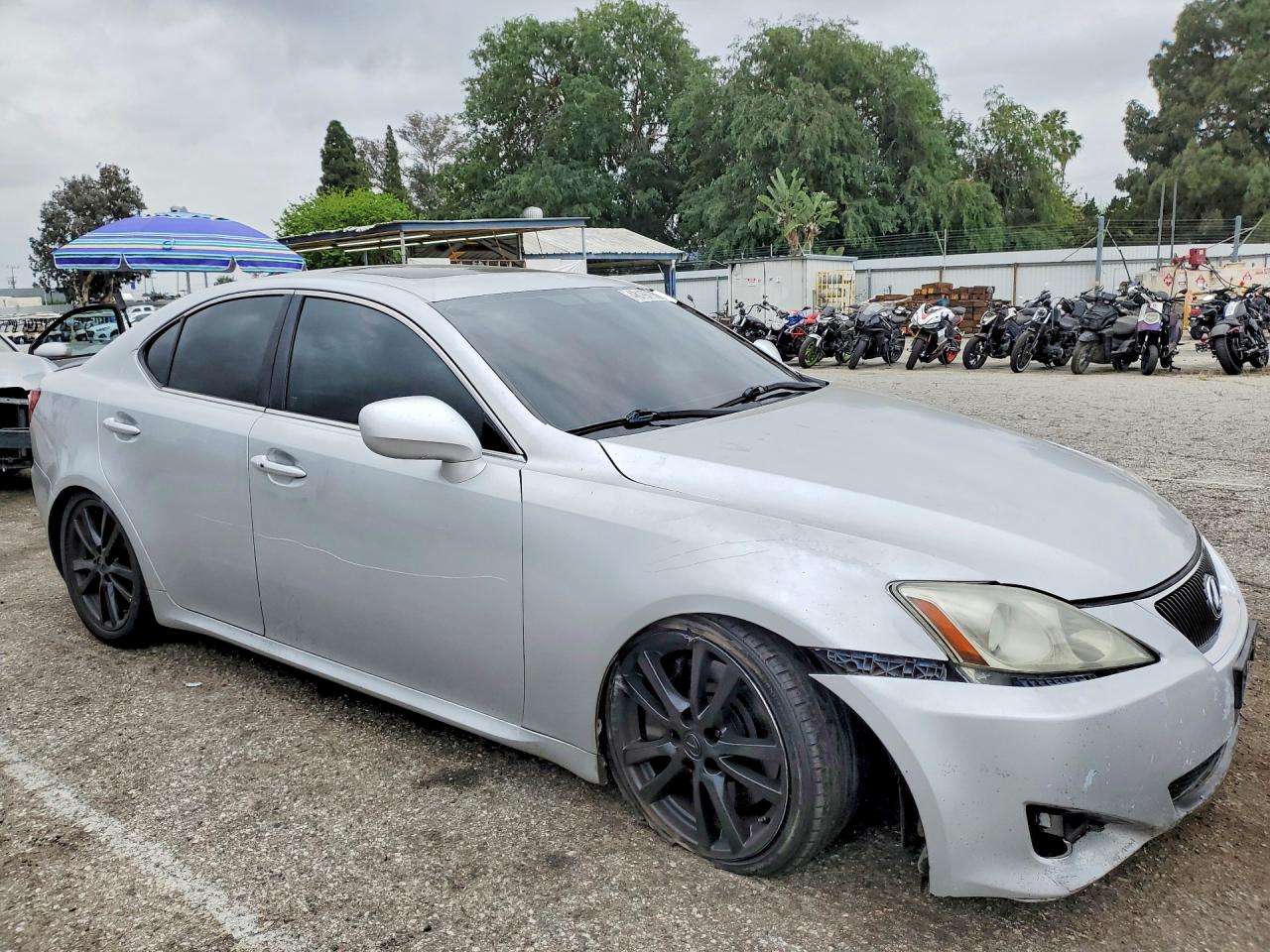 Lexus Is Base