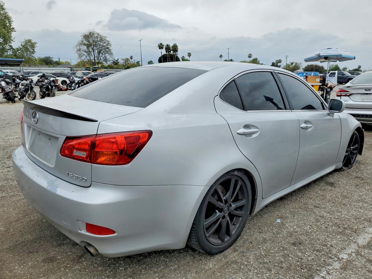 Lexus Is Base