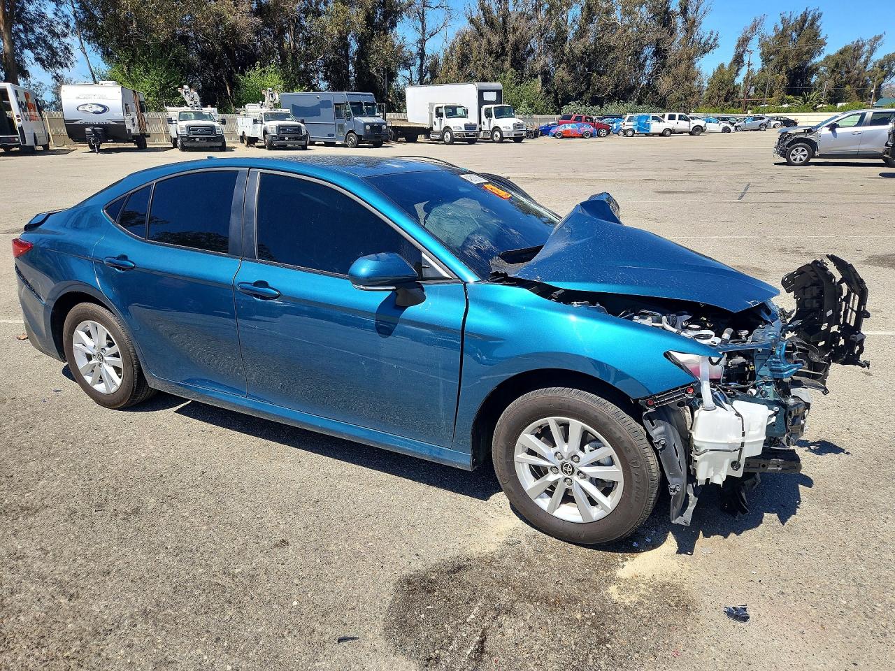 Toyota Camry Le