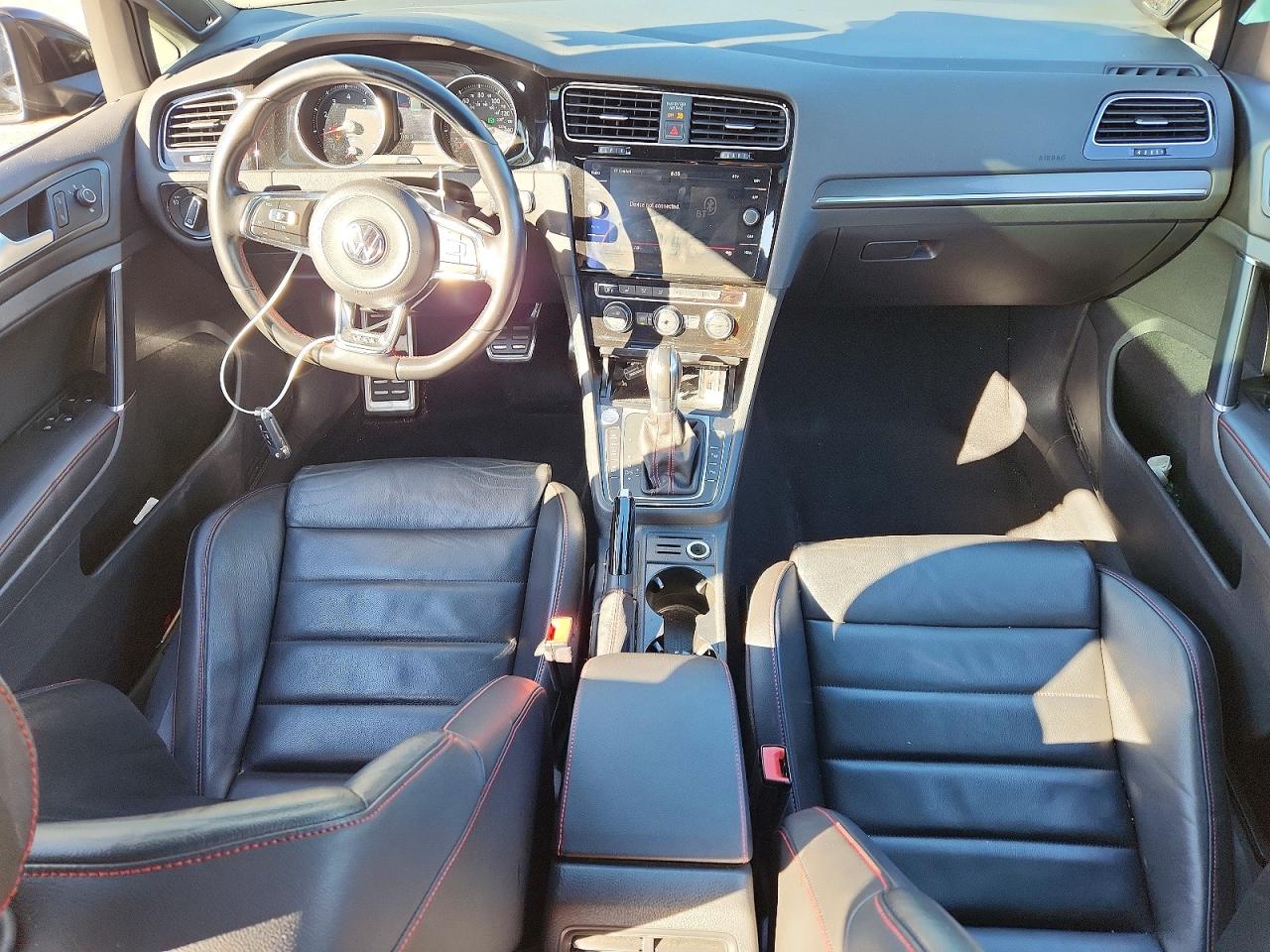 Volkswagen GTI S