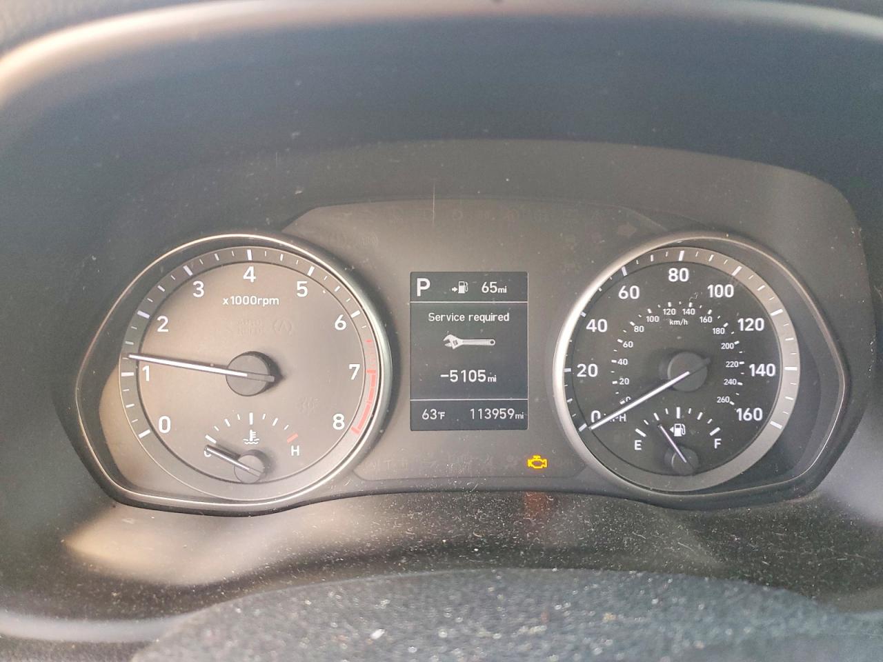 Hyundai ELANTRA Base