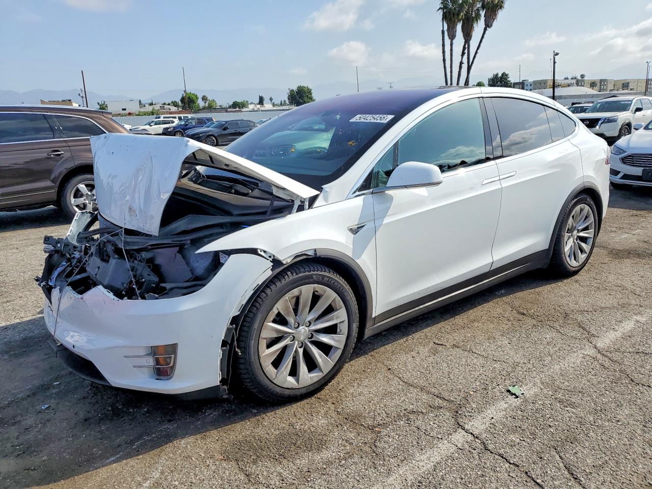 Salvage Tesla Model X Image