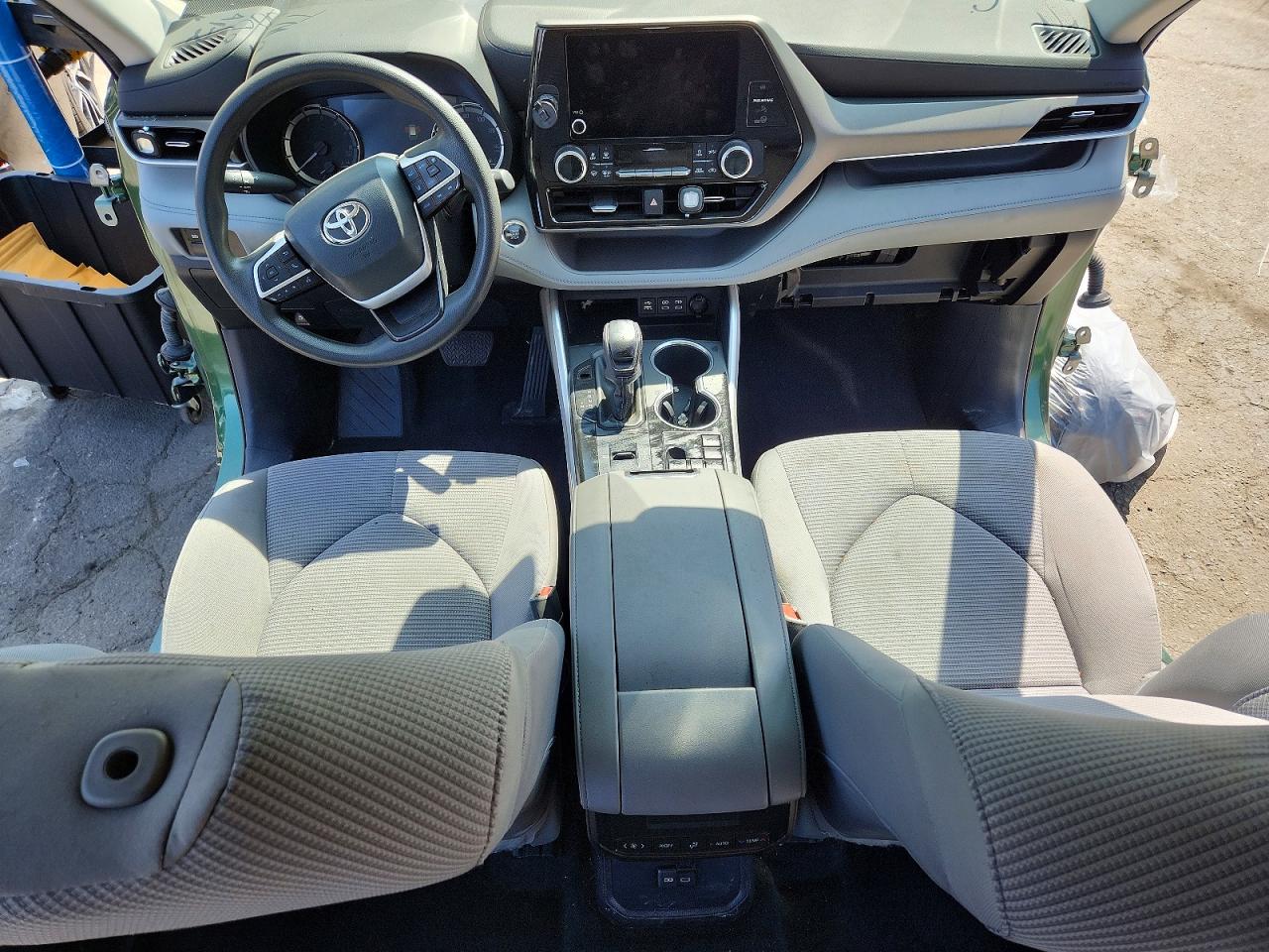 Toyota Highlander L