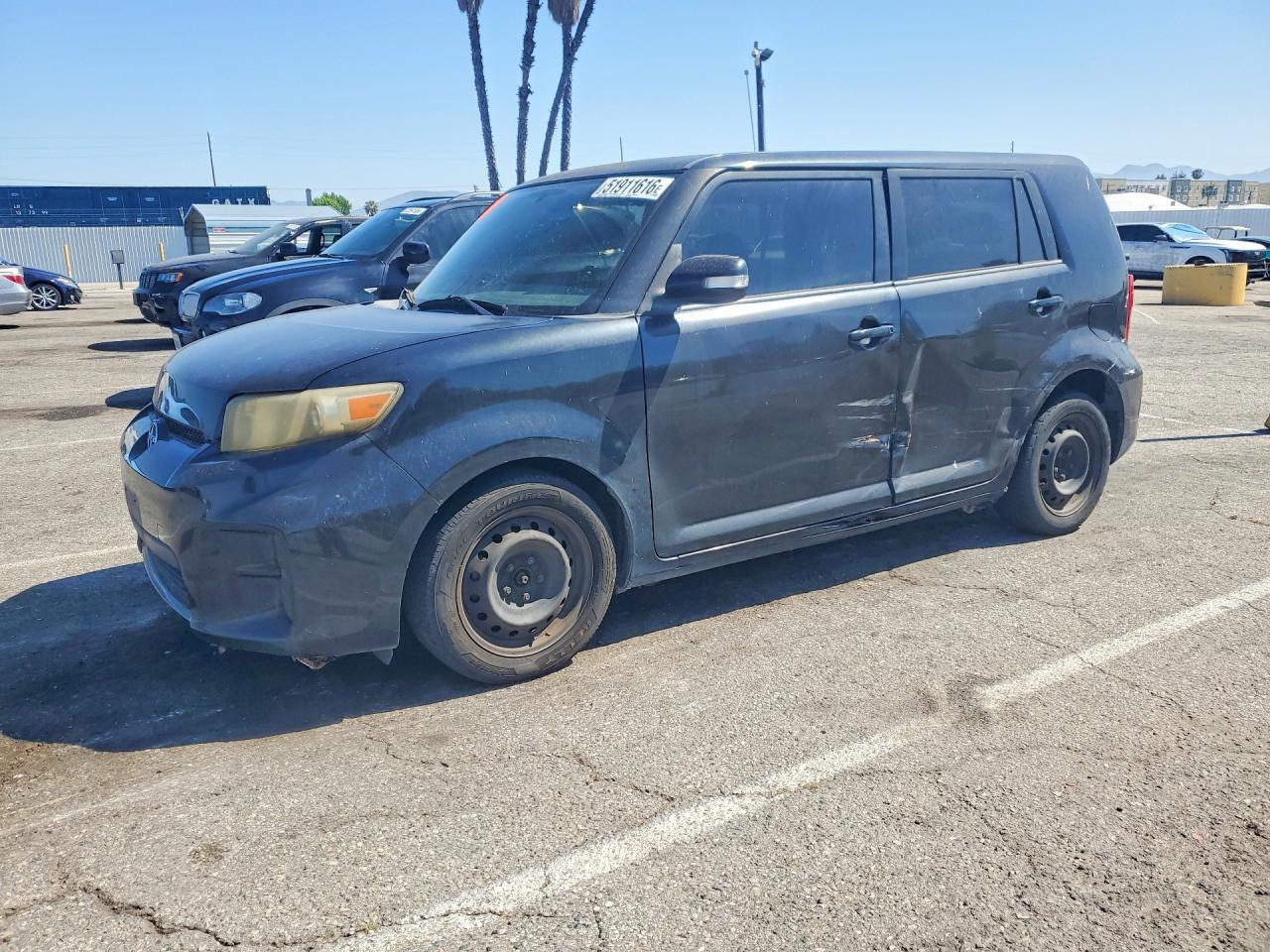 Salvage Scion xB Image