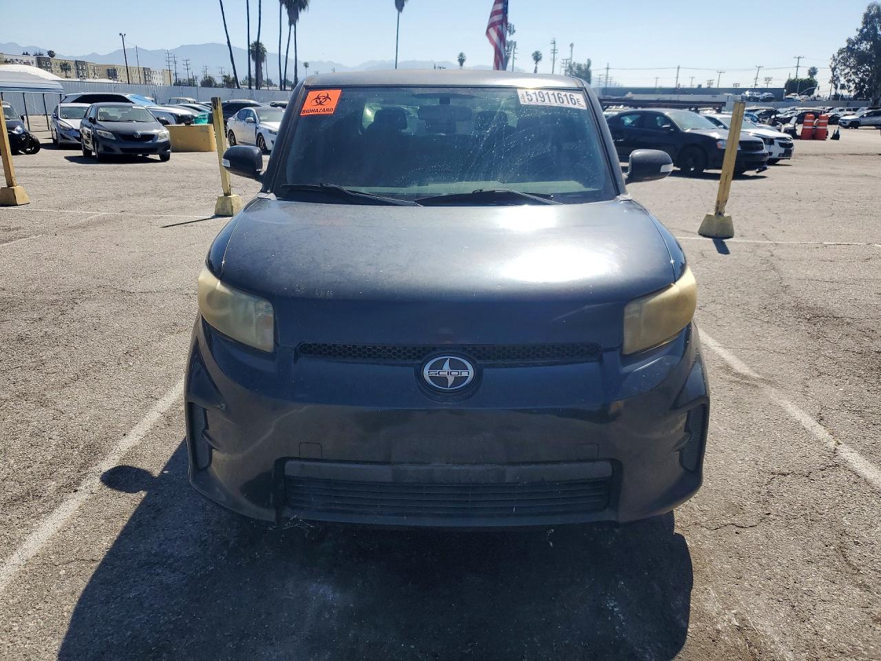Scion xB Base