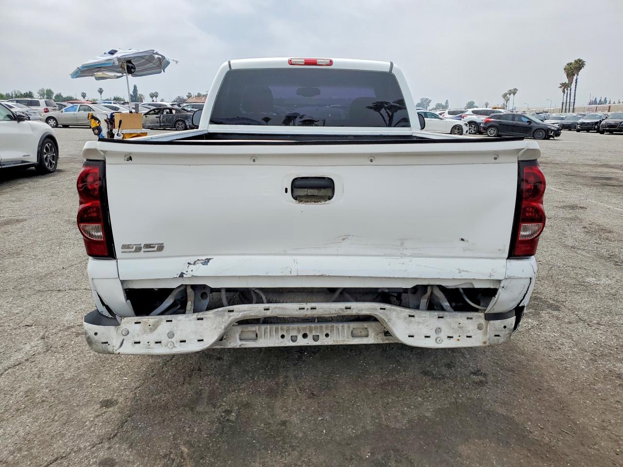 Chevrolet Silverado C1500
