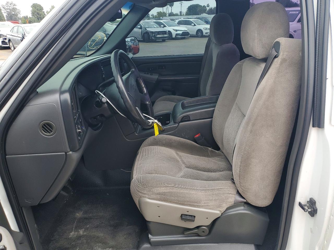 Chevrolet Silverado C1500
