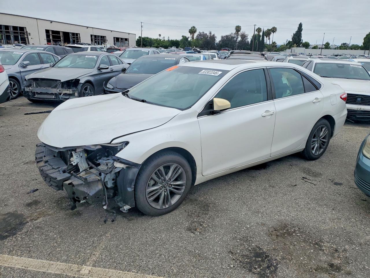 Salvage Toyota Camry Image