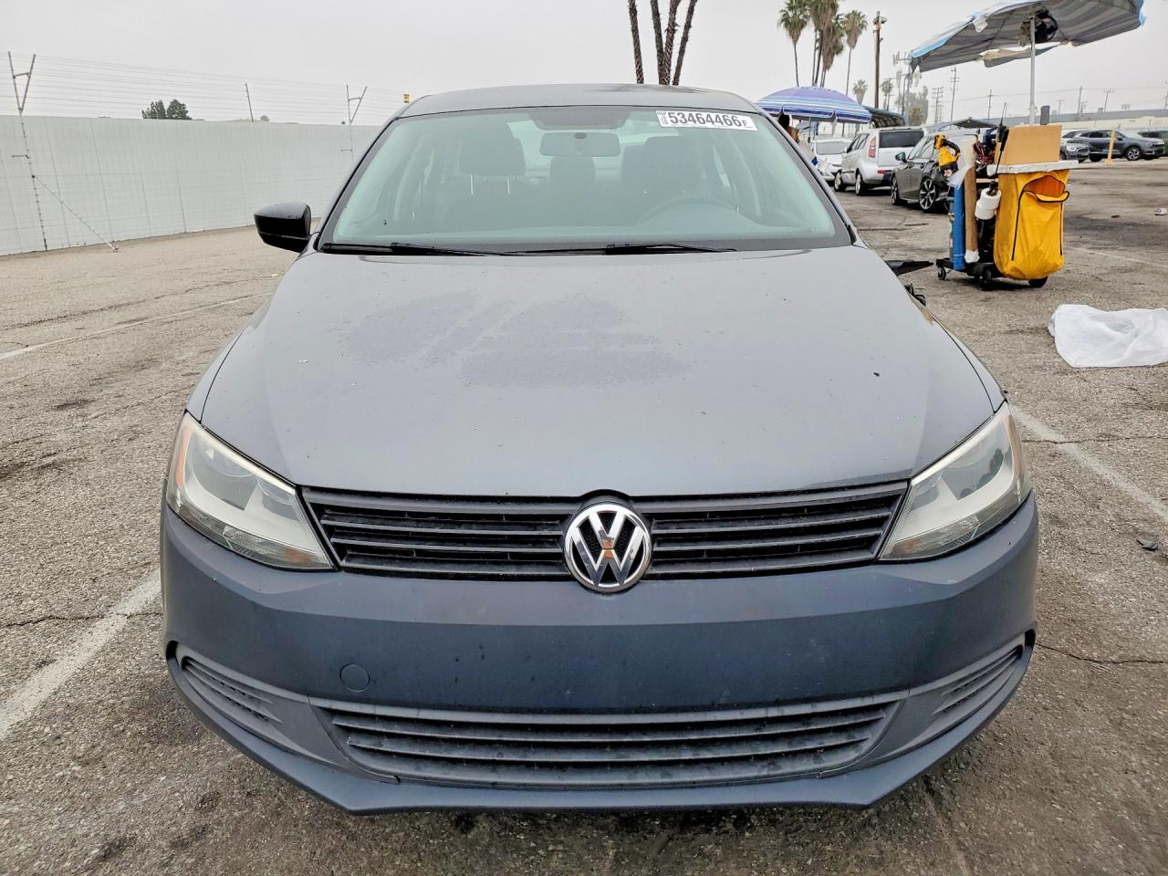 Volkswagen Jetta Base