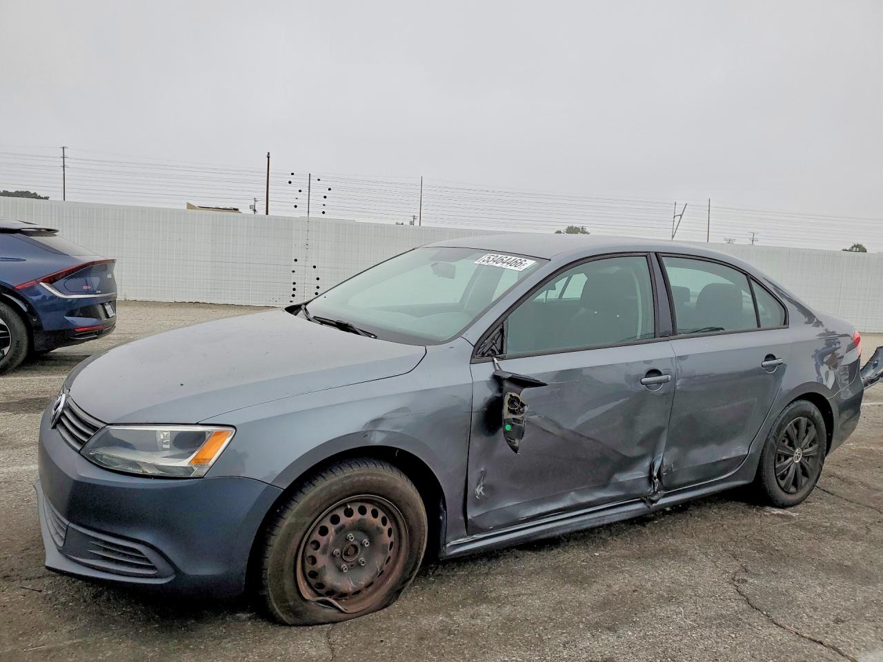 Salvage Volkswagen Jetta Image