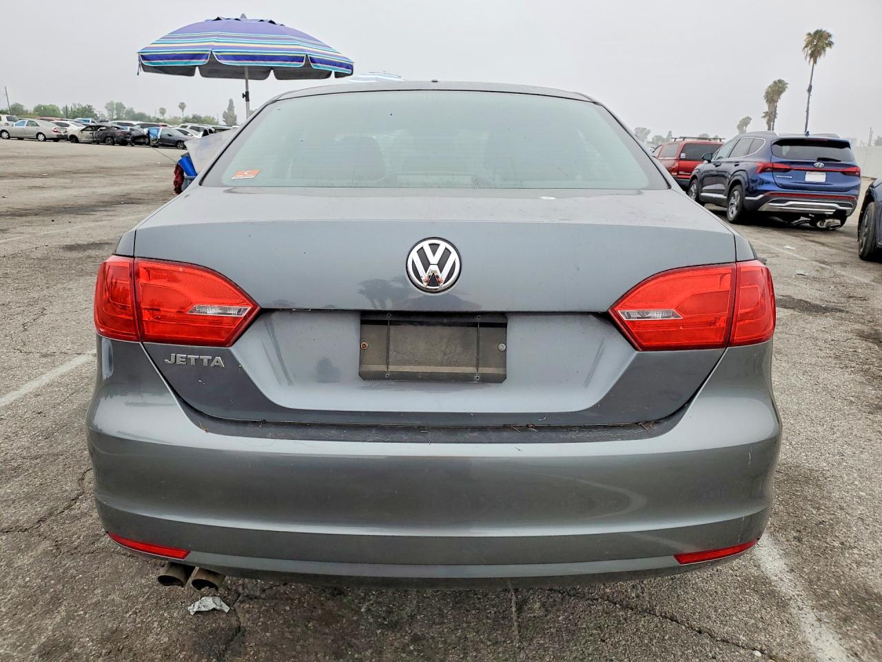Volkswagen Jetta Base