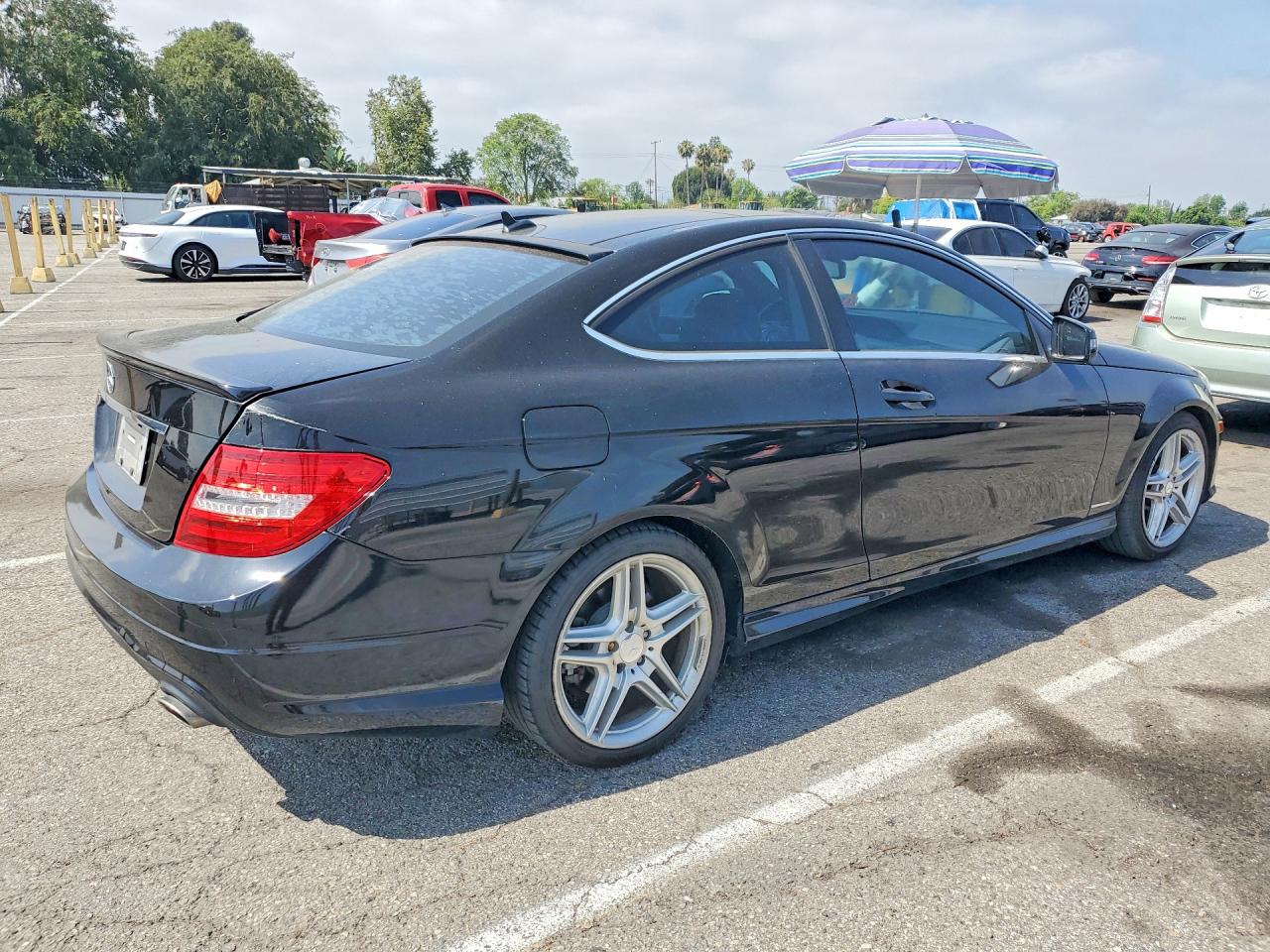 Mercedes-Benz C-Class 350