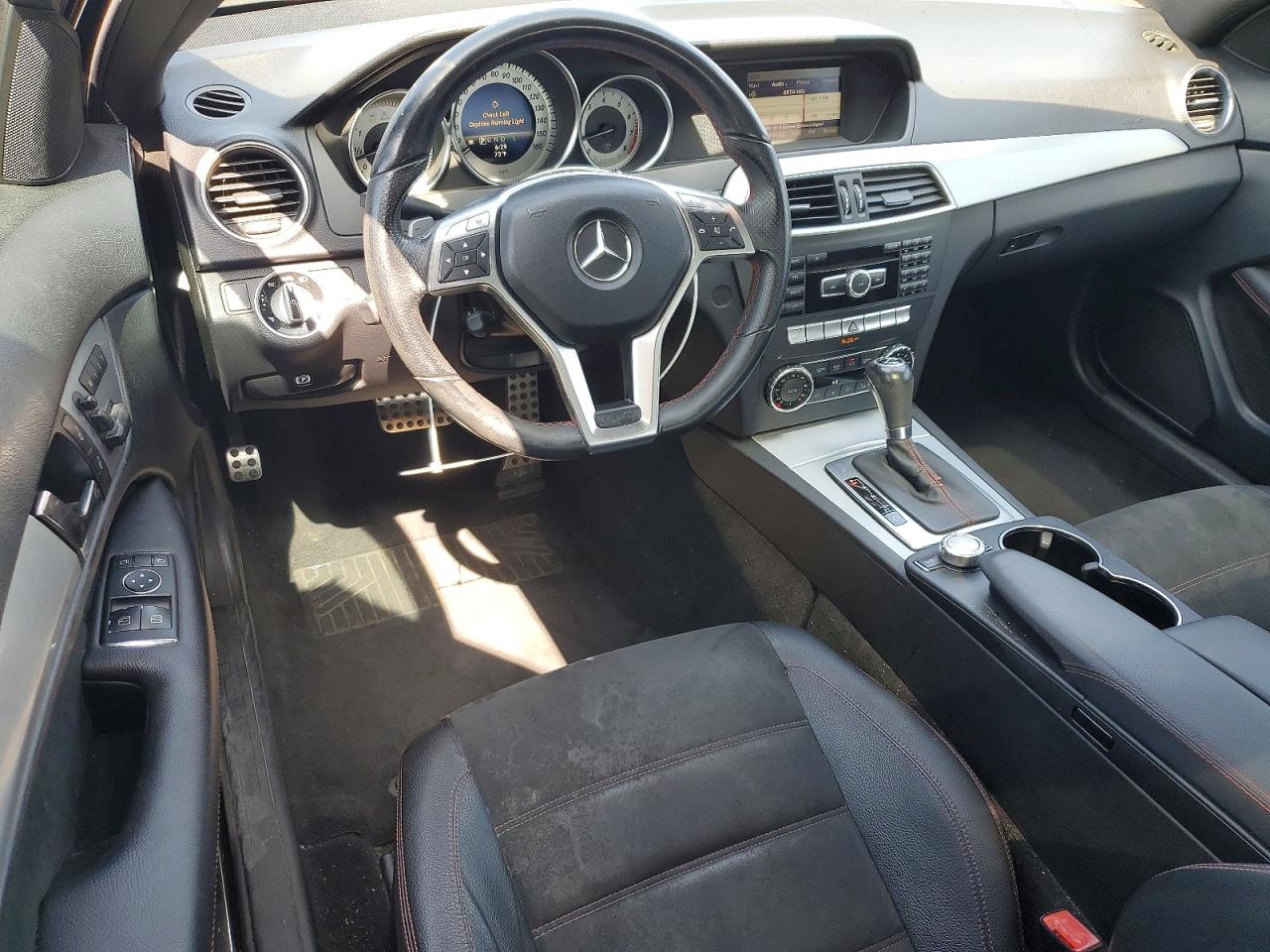 Mercedes-Benz C-Class 350