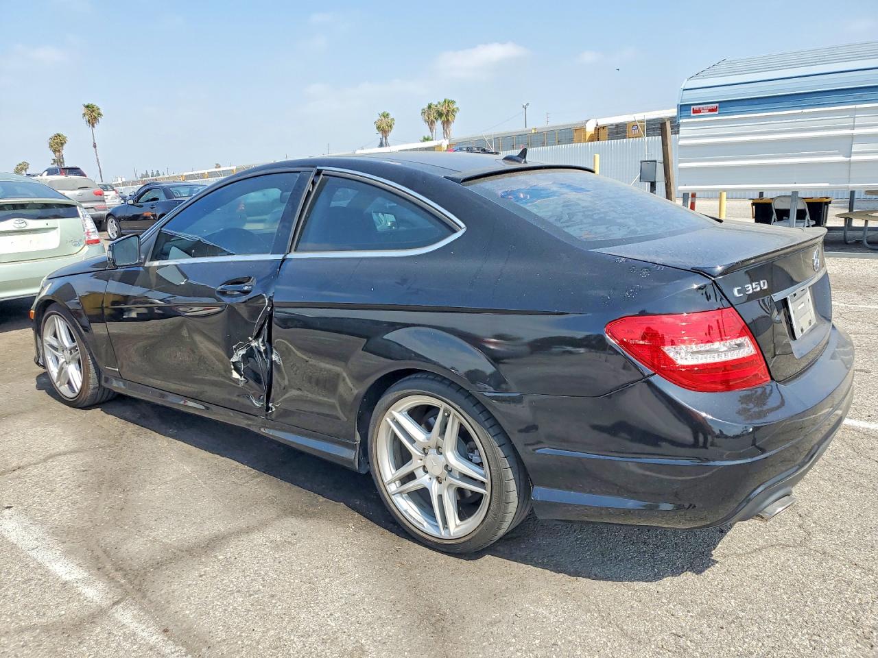 Mercedes-Benz C-Class 350