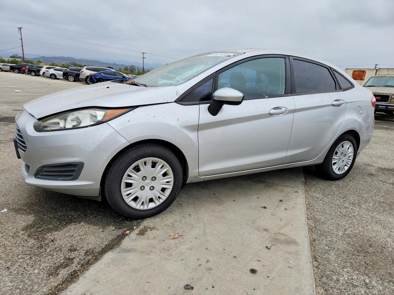 Salvage Ford Fiesta Image