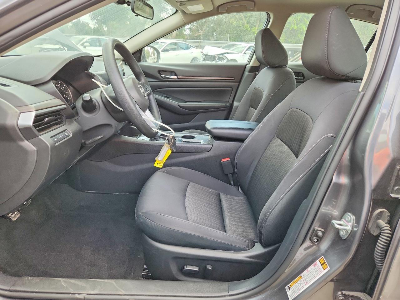 Nissan Altima Sv