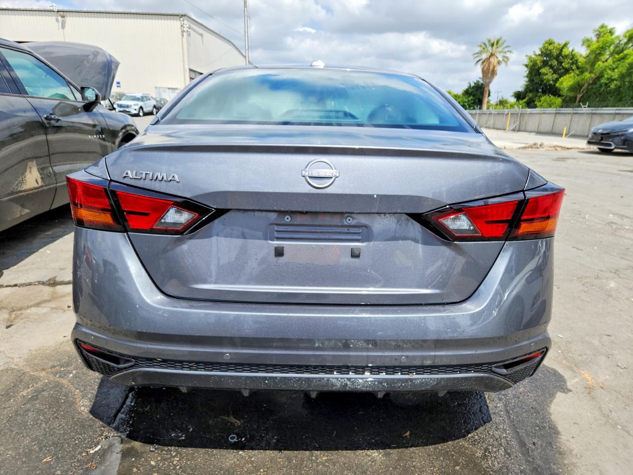Nissan Altima Sv