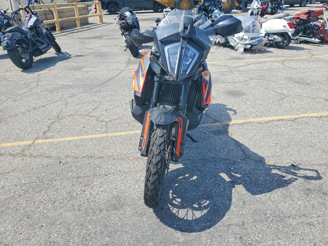 KTM 890 Adventure