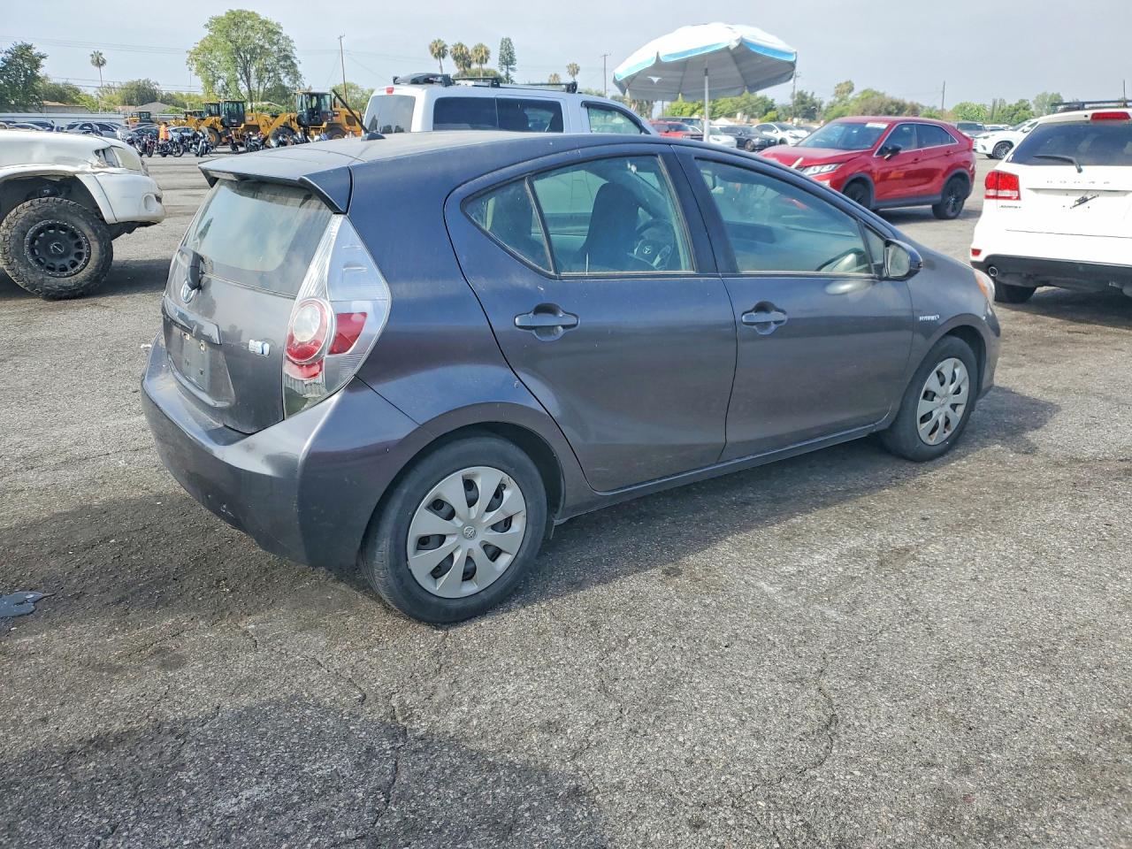 Toyota Prius c One