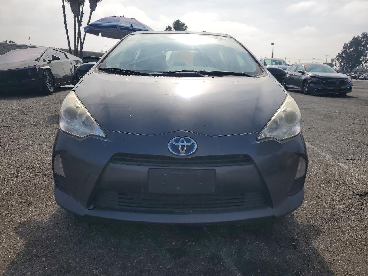 Toyota Prius c One