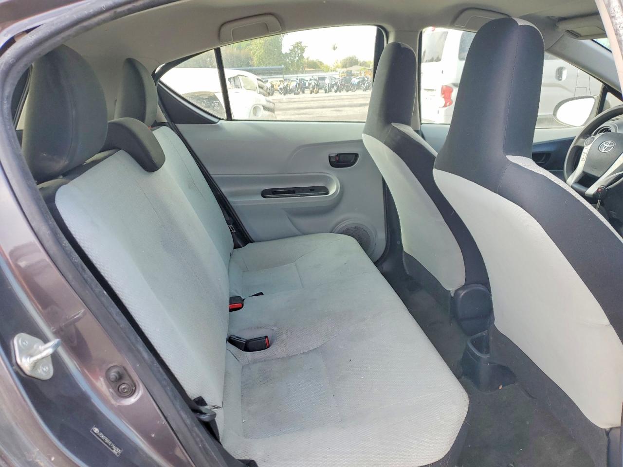 Toyota Prius c One
