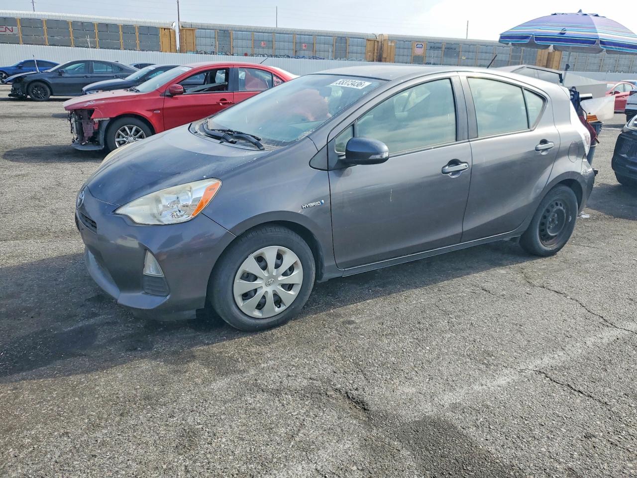 Salvage Toyota Prius Image