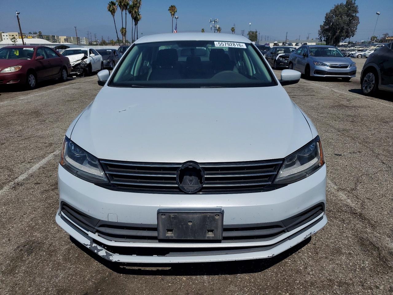 Volkswagen Jetta S
