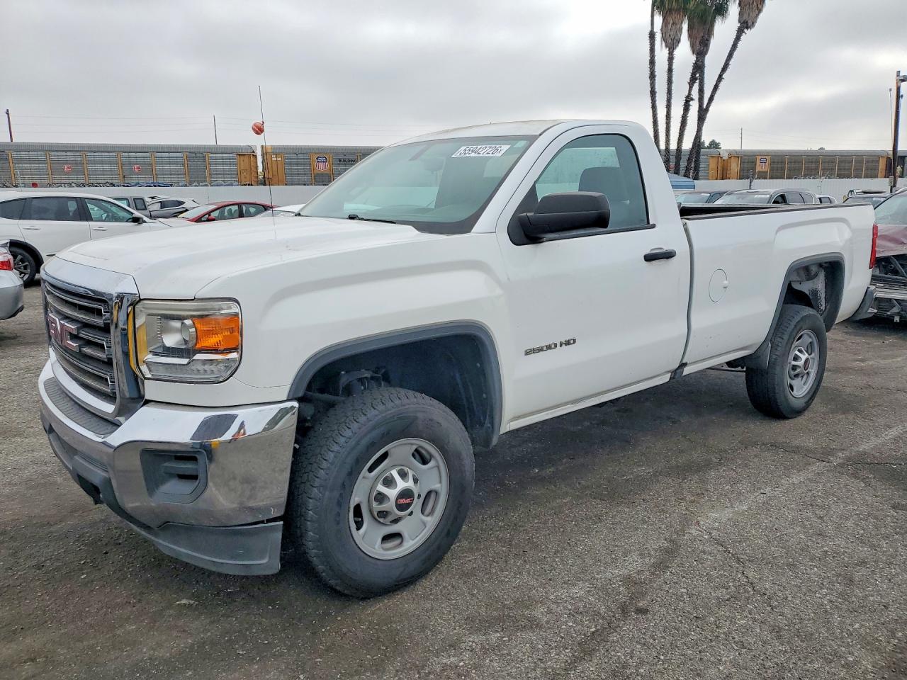 Salvage GMC Sierra Image