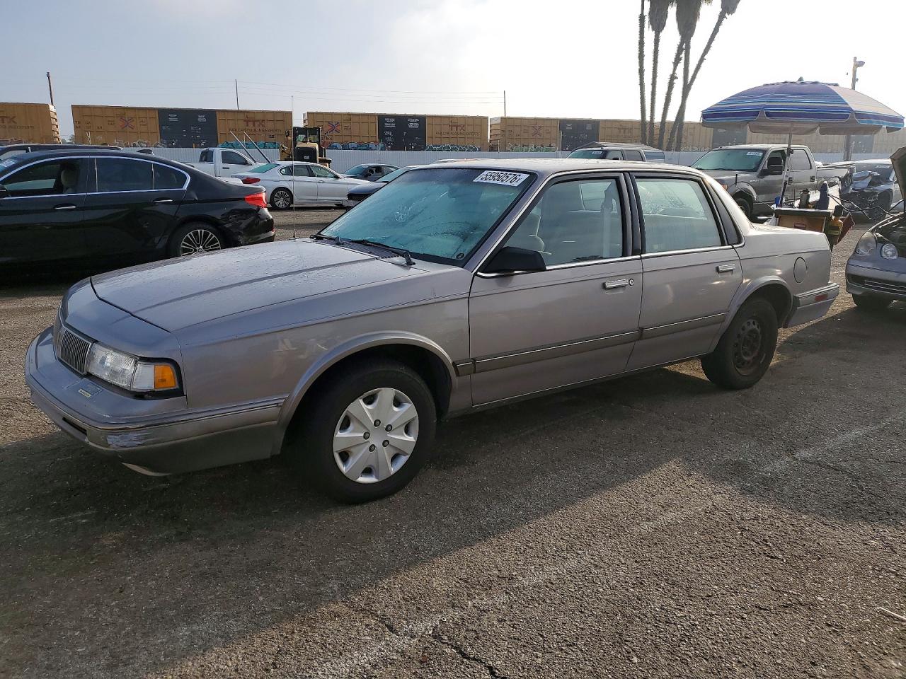Salvage Oldsmobile Ciera Image