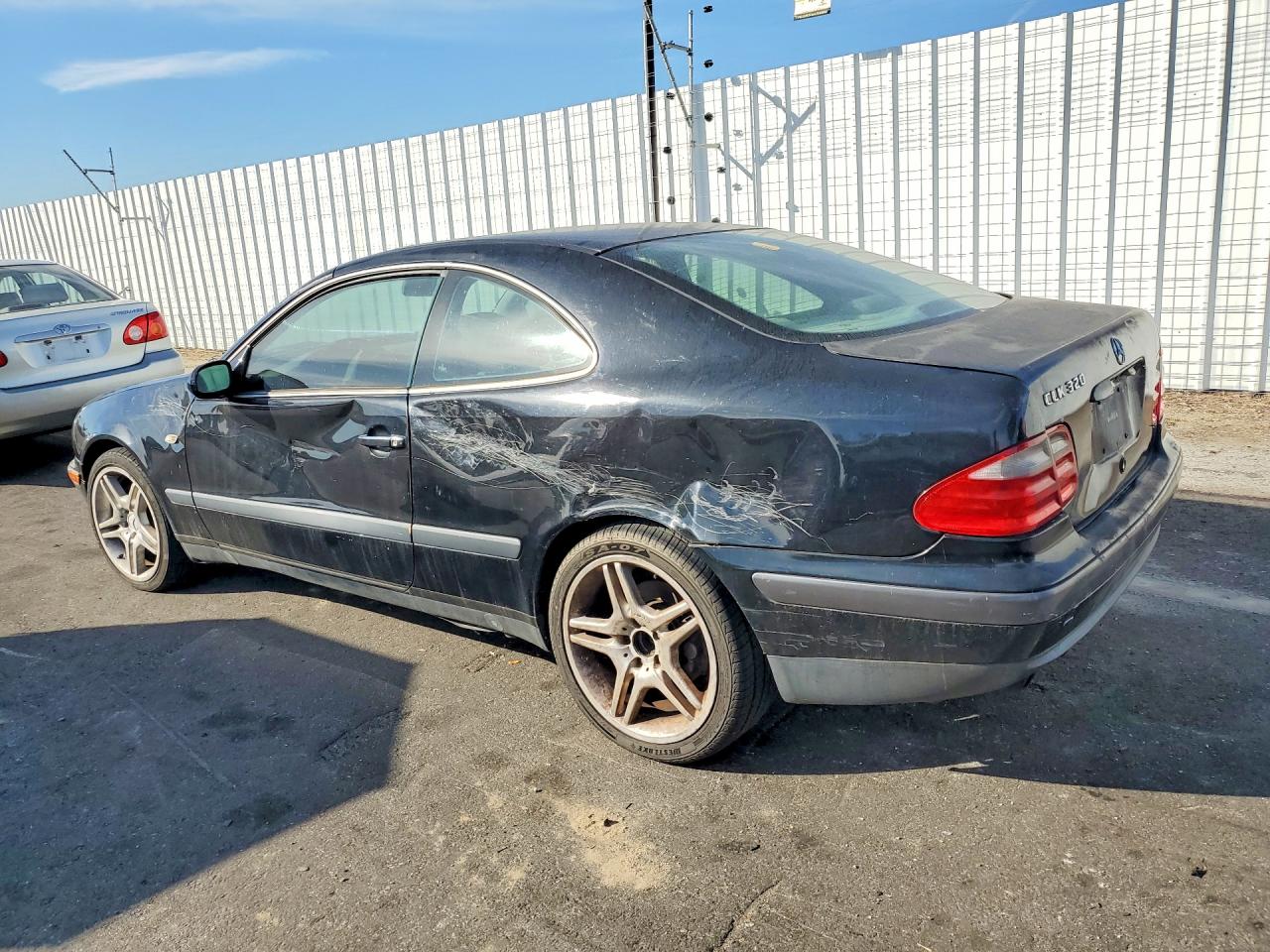 Mercedes-Benz Clk-class 320