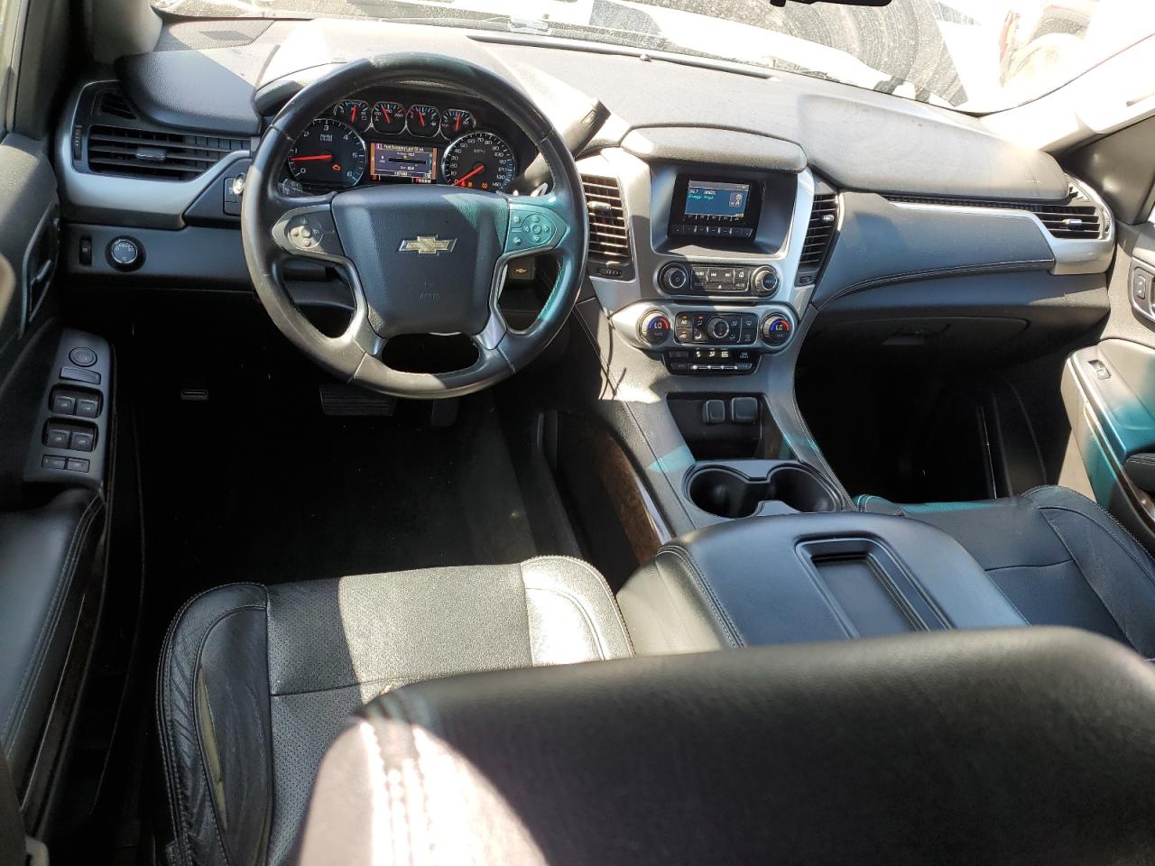 Chevrolet Suburban C1500 Ls