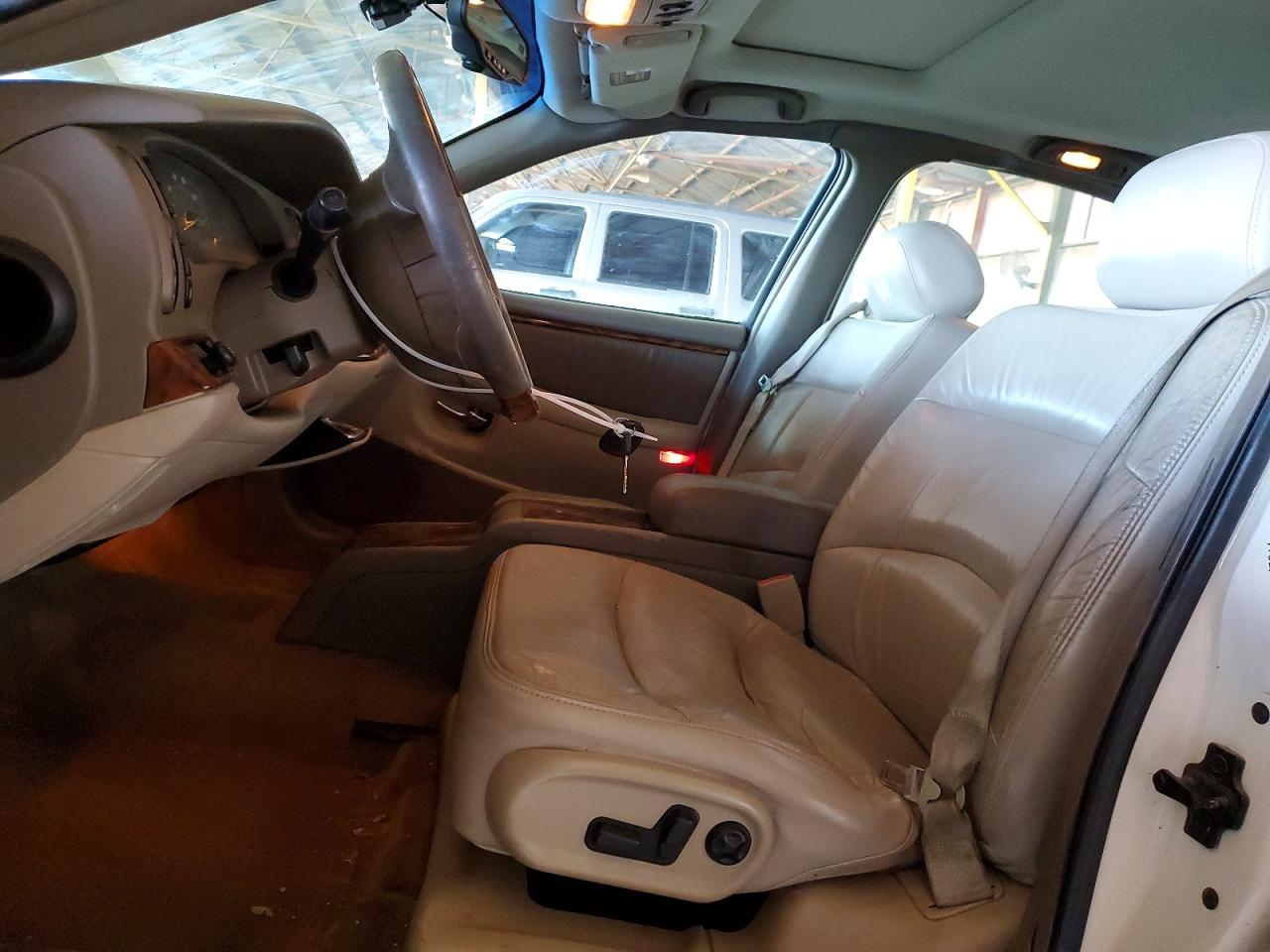 Buick Park Ave Ultra