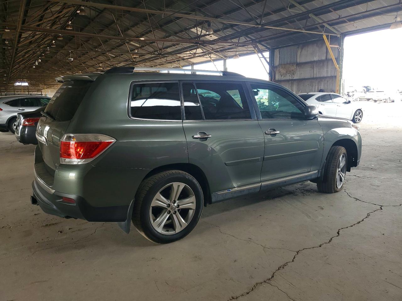 Toyota Highlander Limited