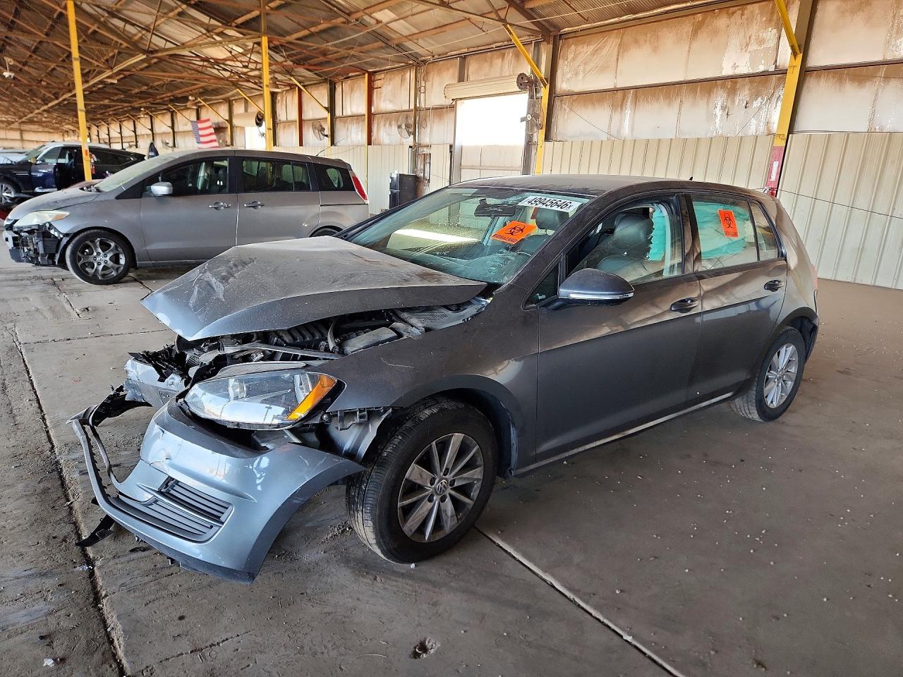 Salvage Volkswagen Golf Image