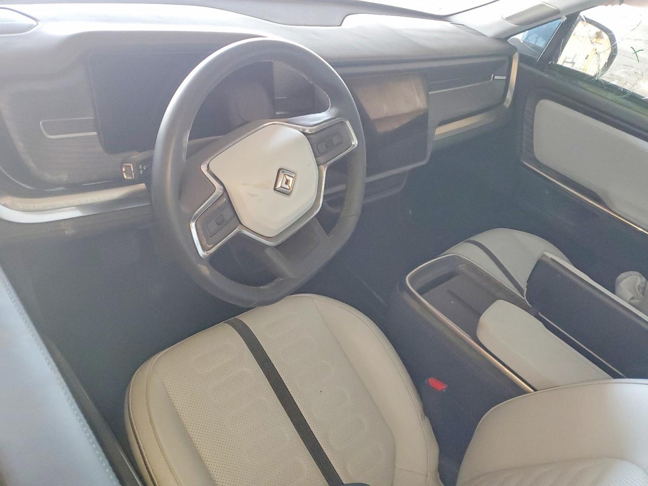 Rivian Ris Adventure