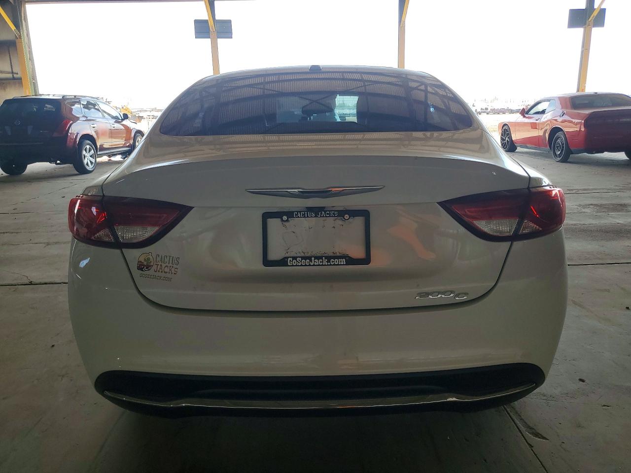 Chrysler 200 C