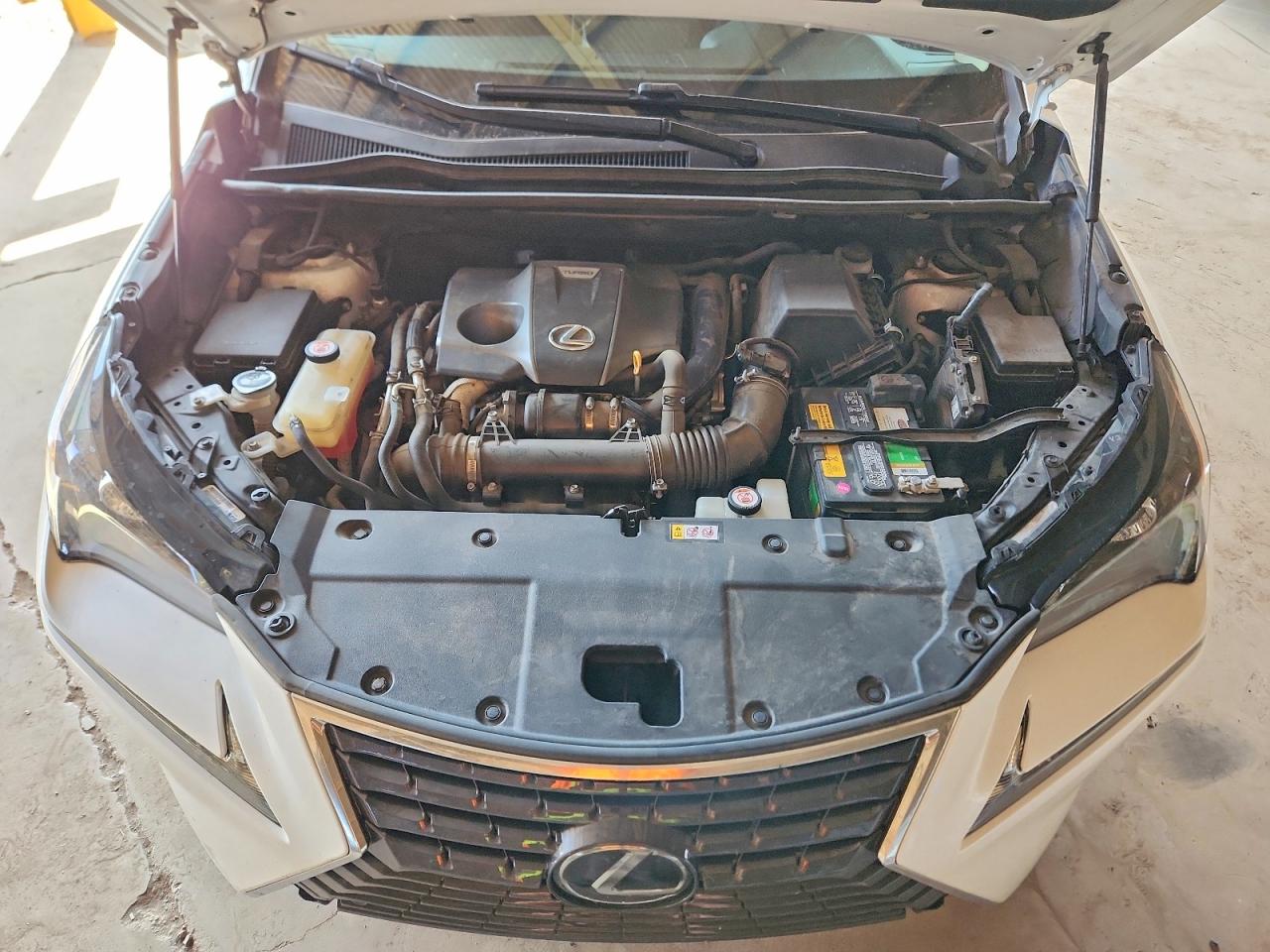 Lexus NX 300