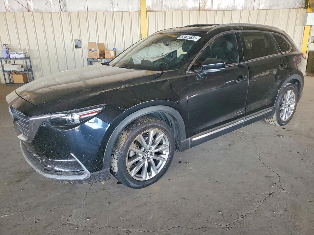 Salvage Mazda Cx Image