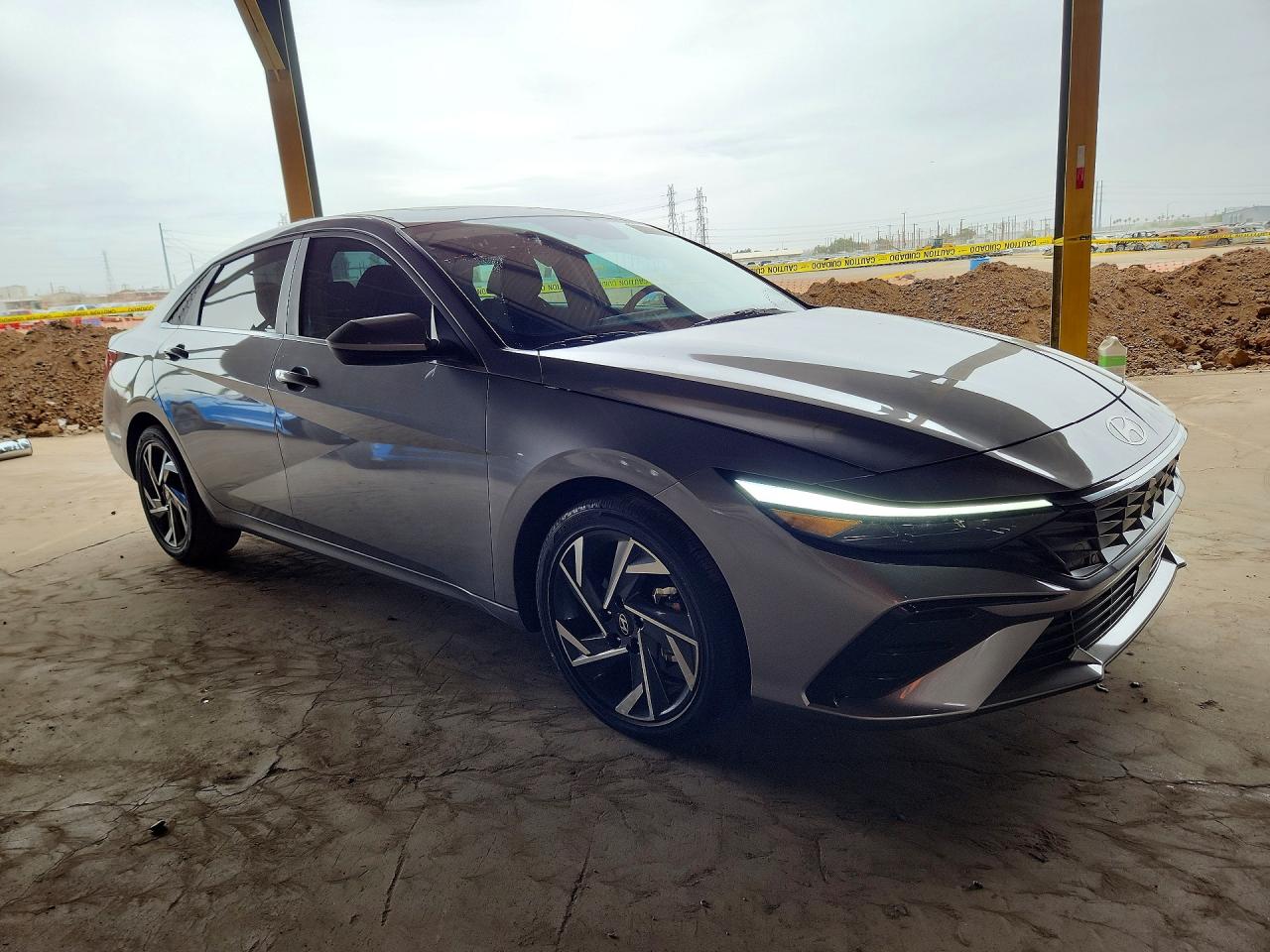 Hyundai ELANTRA Sel
