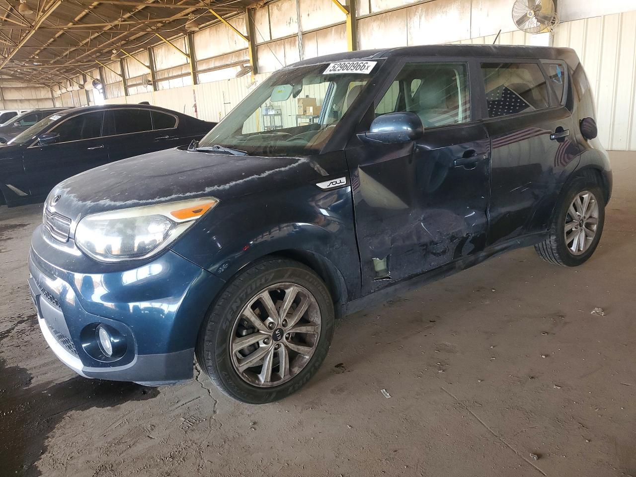 Salvage Kia Soul Image