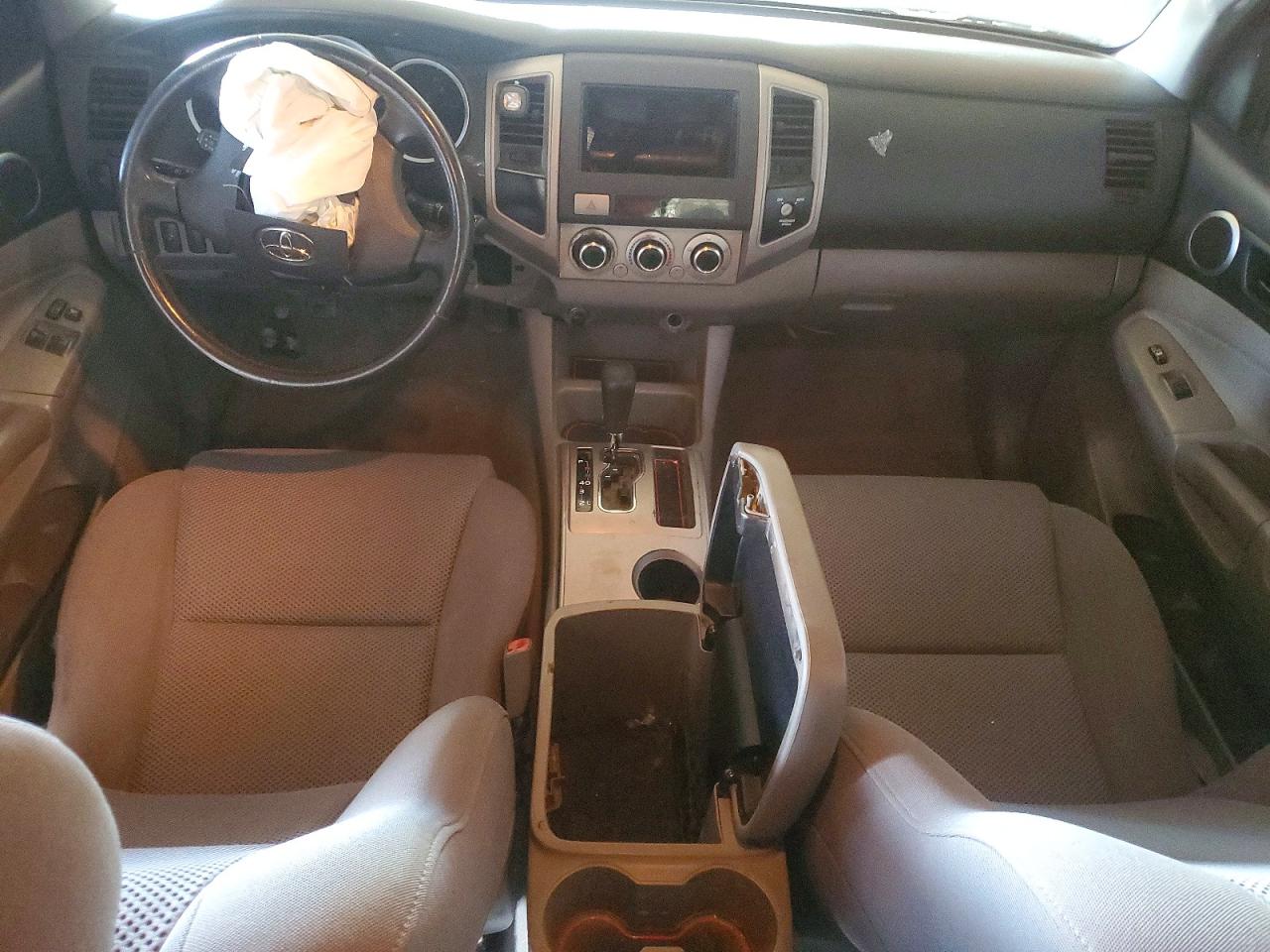 Toyota Tacoma Prerunner Access Cab