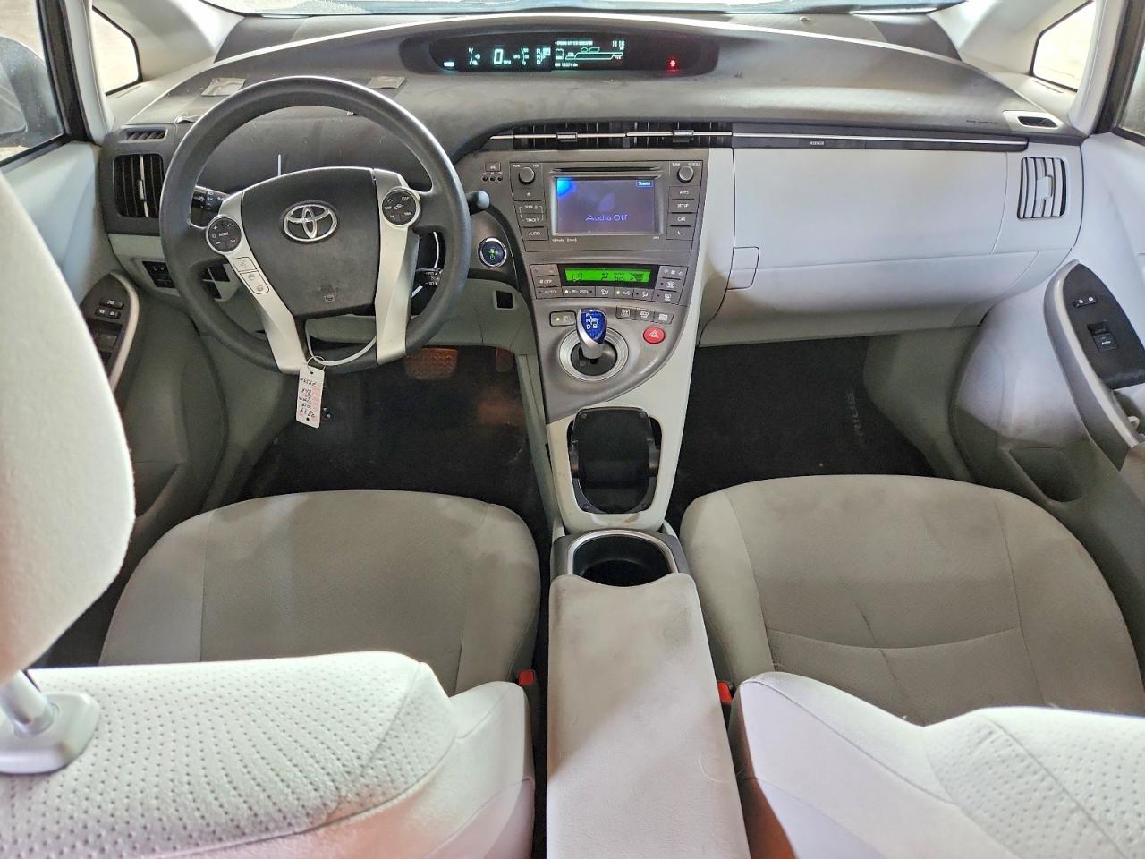 Toyota Prius Three