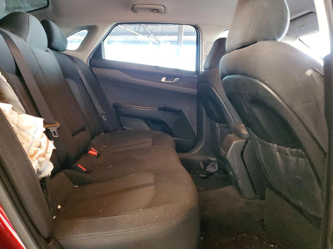 Kia K5 Lxs