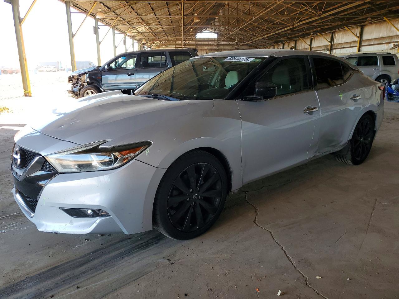 Salvage Nissan Maxima Image
