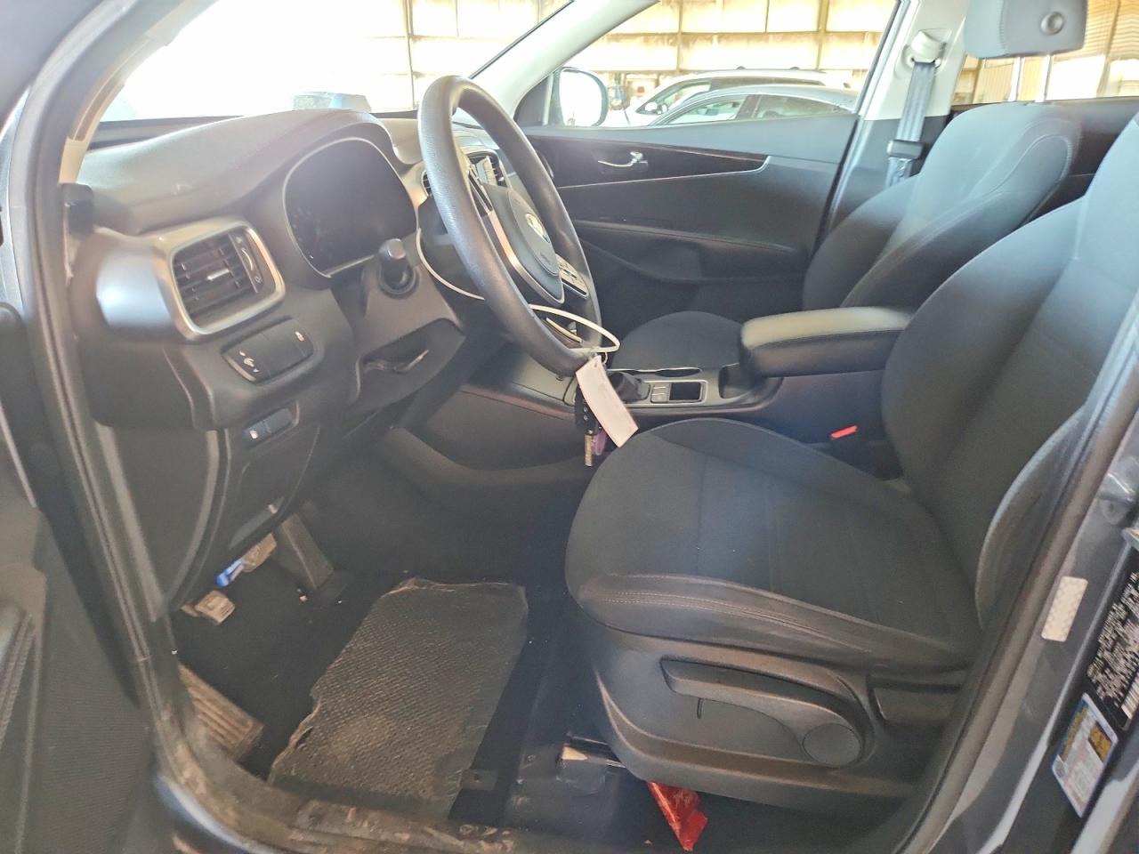 Kia Sorento S