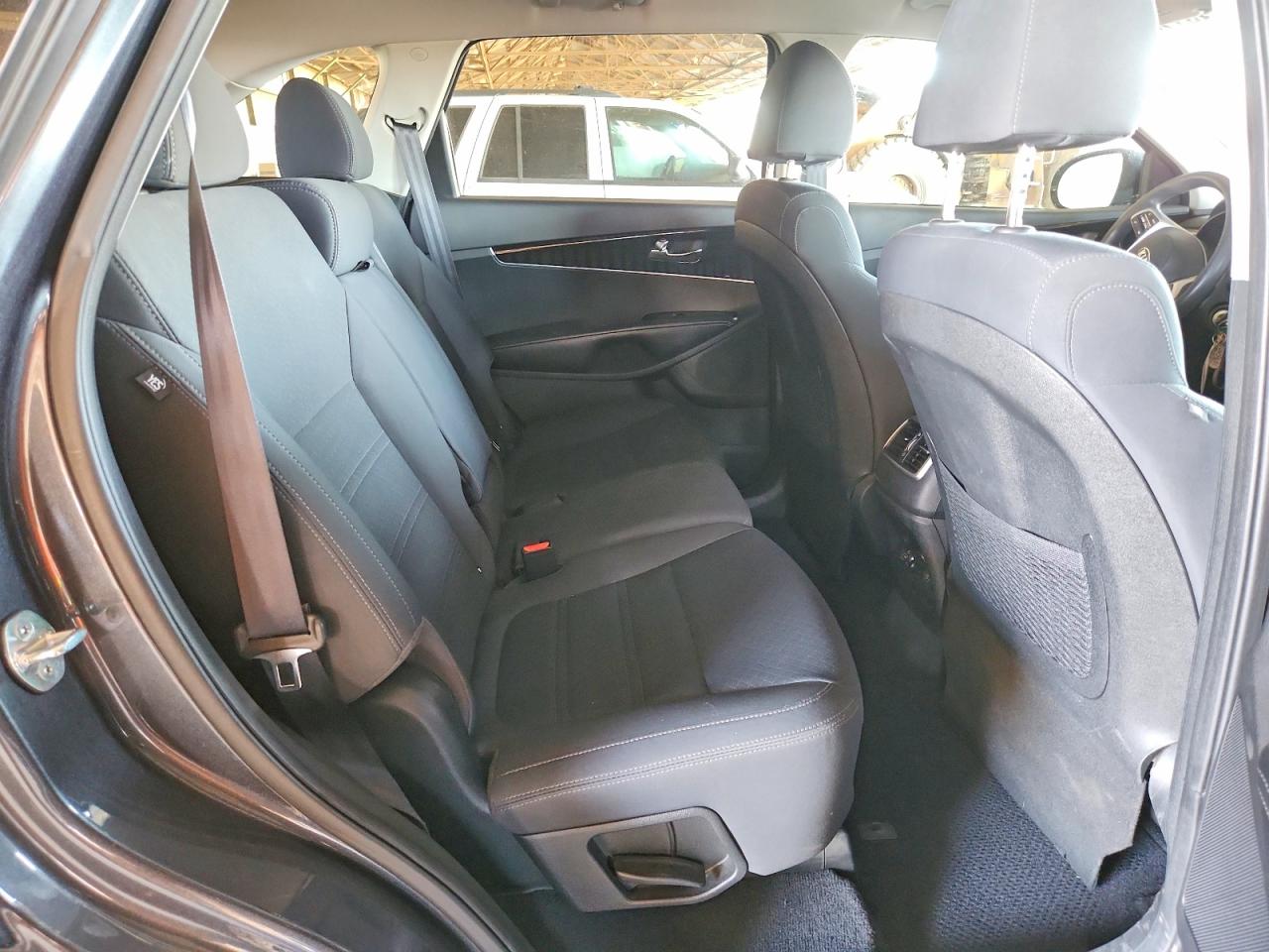 Kia Sorento S