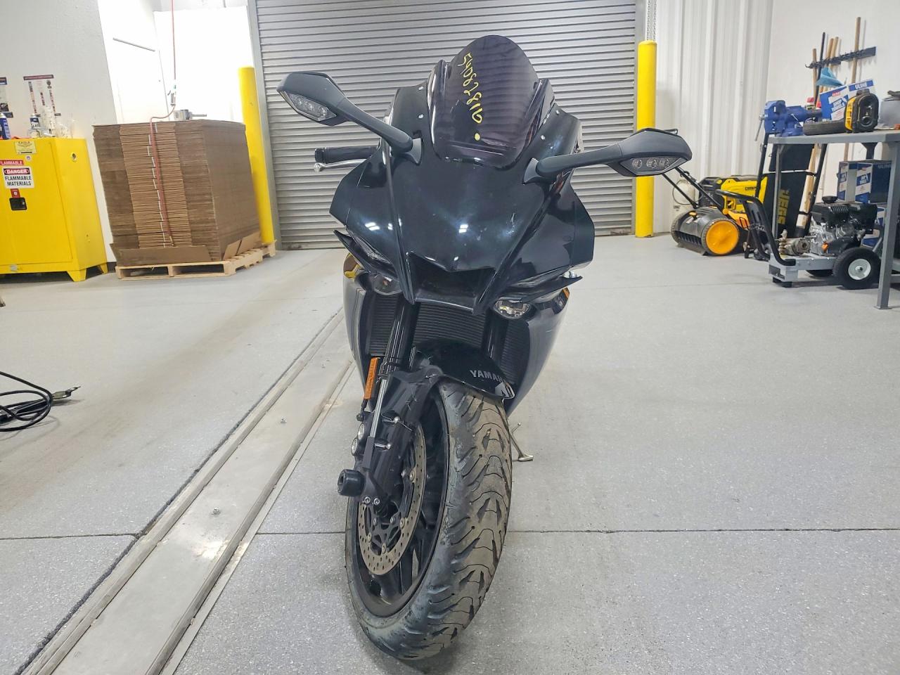 Yamaha Yzf1000