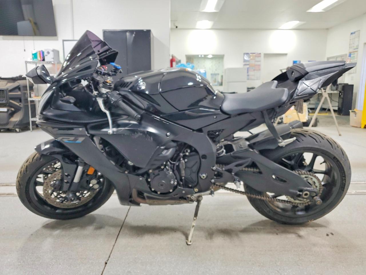 Yamaha Yzf1000