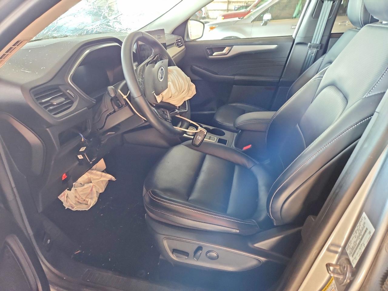 Ford Escape Platinum